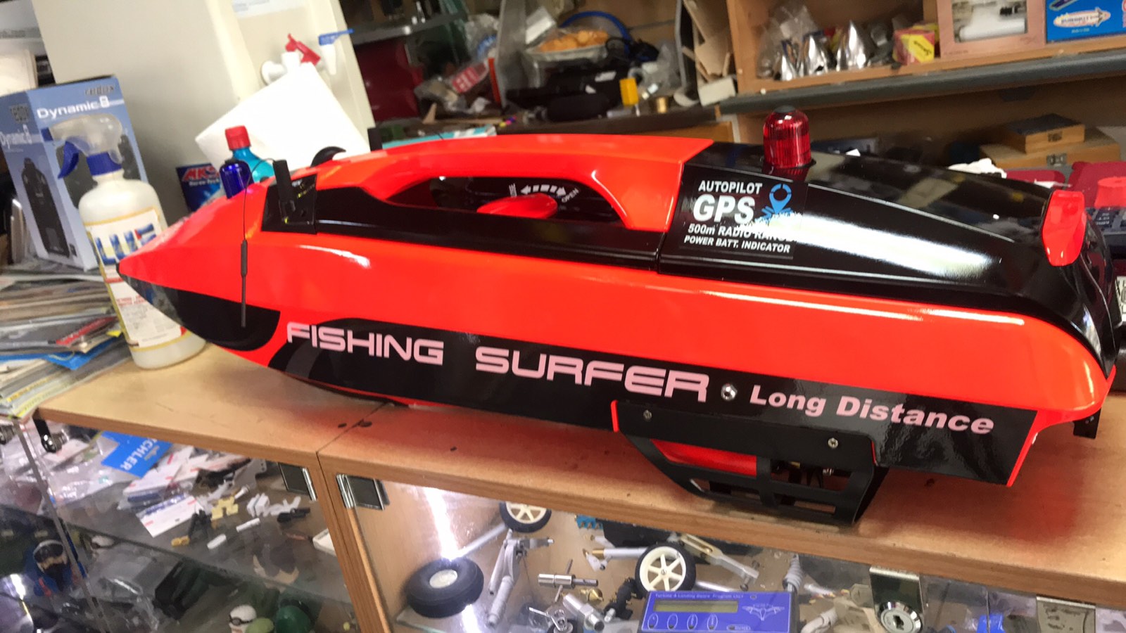 RC Boats and Accessories :: RC Electric Boats Brushless :: Feed & Fishing  Boat SURFER with GPS,Brushless motors,Self Righting ,LiFe 15,6Ah ,2,4GHZ  RTR 